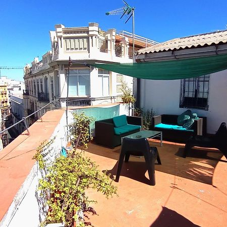 Preciosa Habitacion En Pleno Centro De Sevilla Ideal Para Hacer Turismo Y Vivir La Ciudad Buitenkant foto