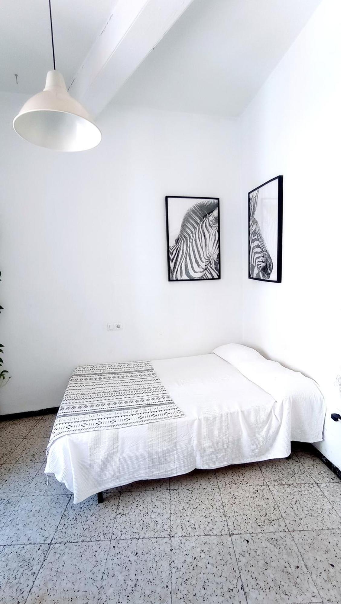 Preciosa Habitacion En Pleno Centro De Sevilla Ideal Para Hacer Turismo Y Vivir La Ciudad Buitenkant foto